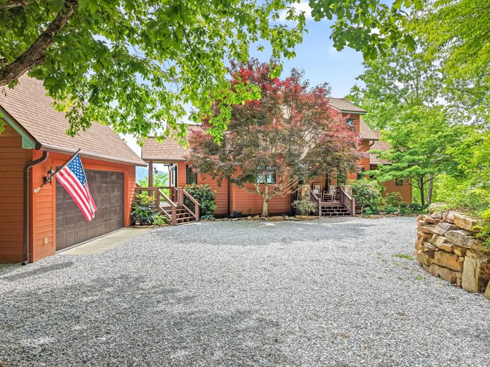 167 Wild Orchid Trail Bryson City, NC 28713