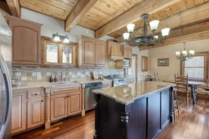 230 Smokin Ridge Hayesville, NC 28904