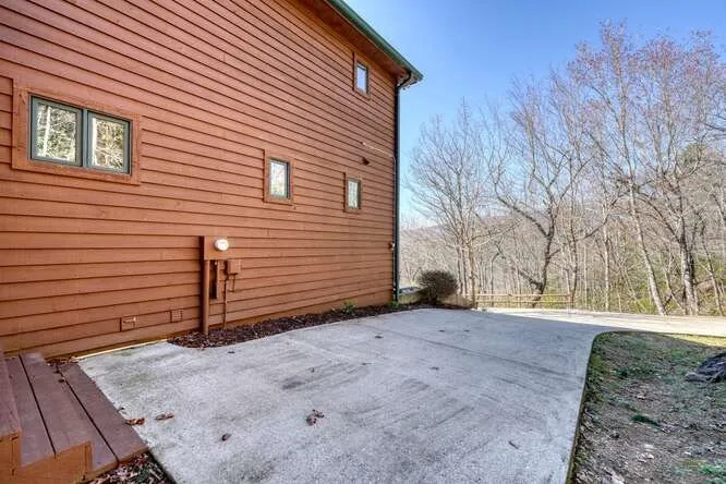 230 Smokin Ridge Hayesville, NC 28904