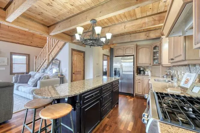 230 Smokin Ridge Hayesville, NC 28904