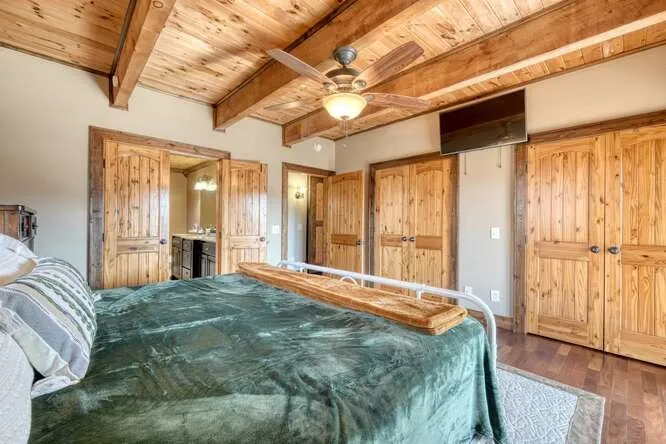 230 Smokin Ridge Hayesville, NC 28904