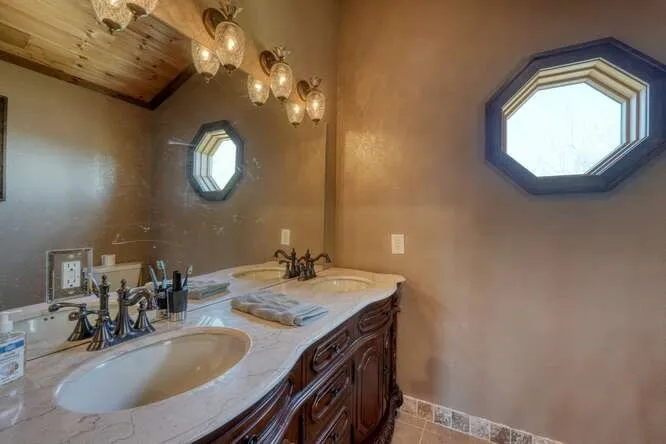 230 Smokin Ridge Hayesville, NC 28904