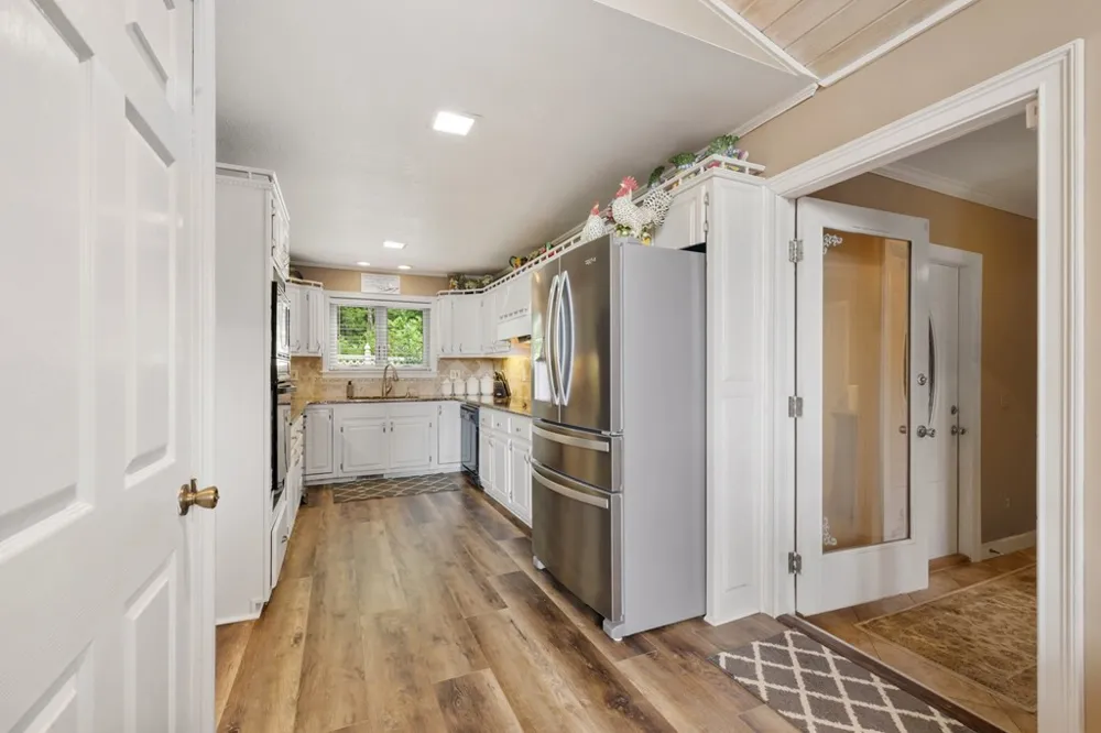 1396 Deerfield Road Young Harris, GA 30582