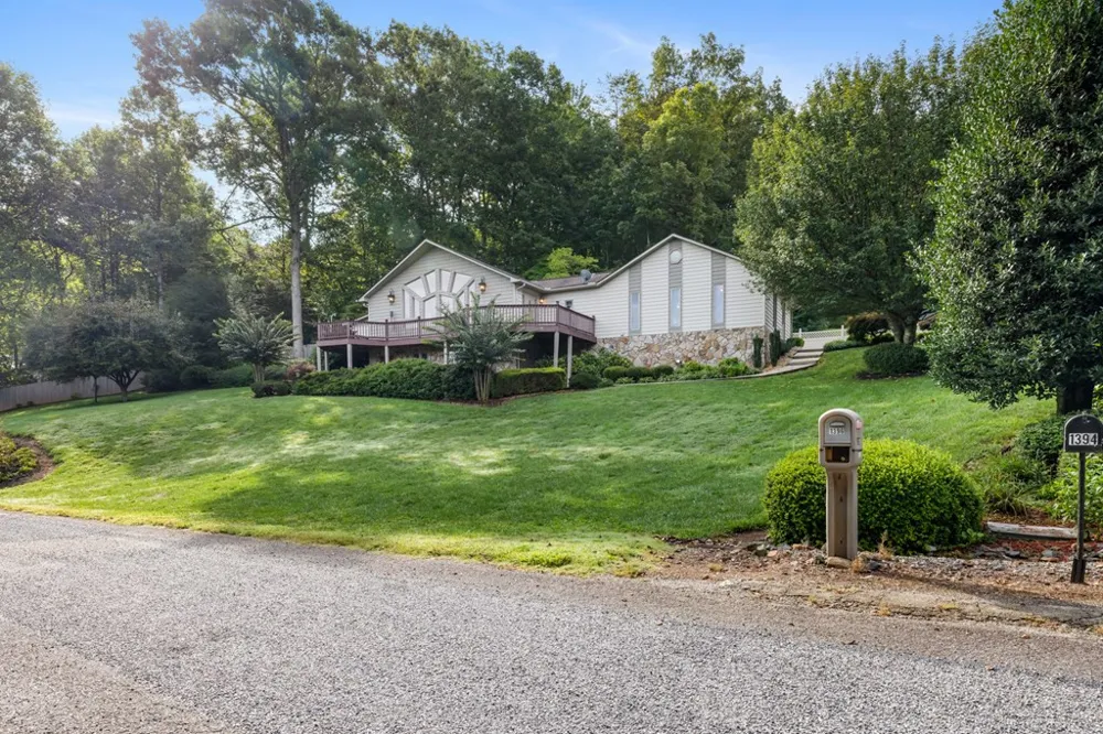 1396 Deerfield Road Young Harris, GA 30582