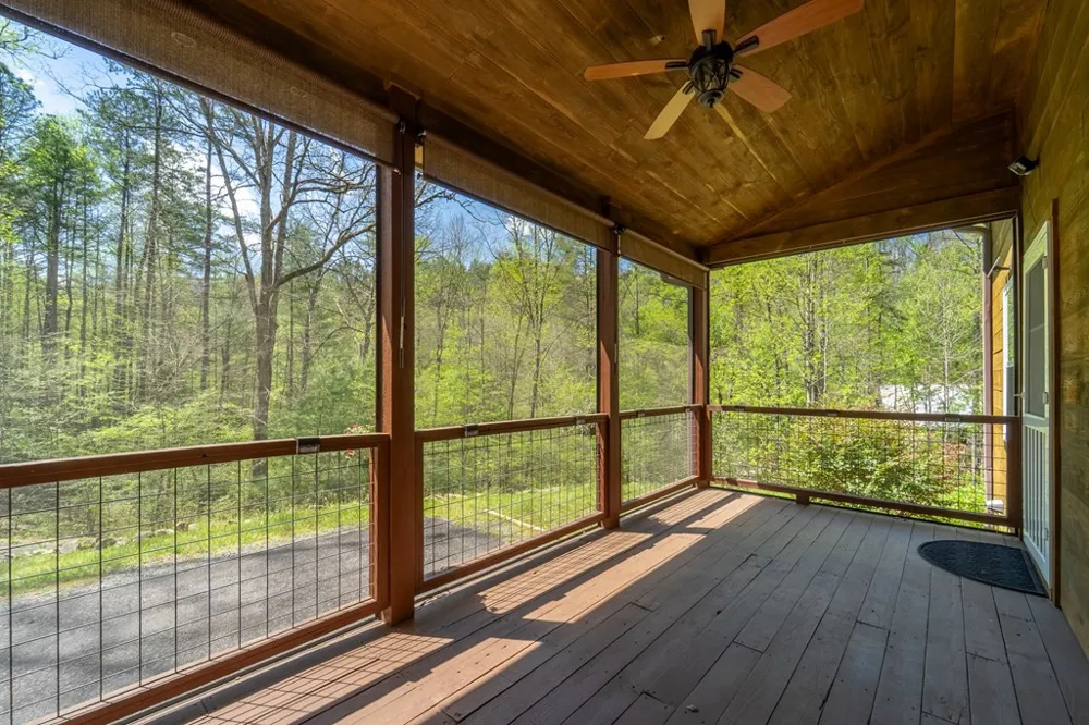 138 Hubbell Lane Robbinsville, NC 28771