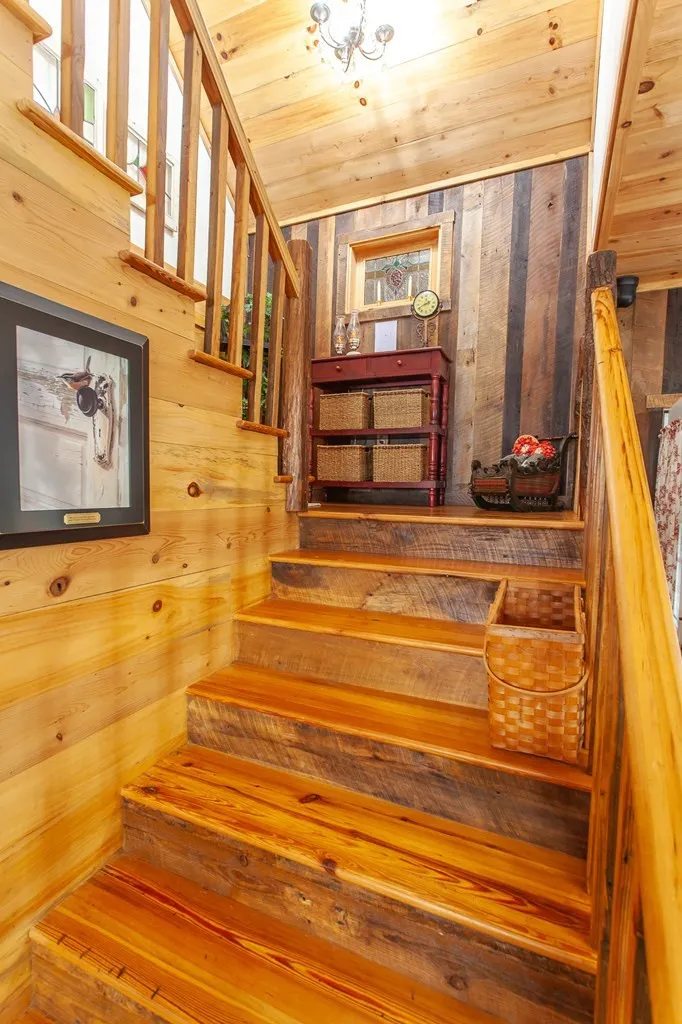 138 Hubbell Lane Robbinsville, NC 28771