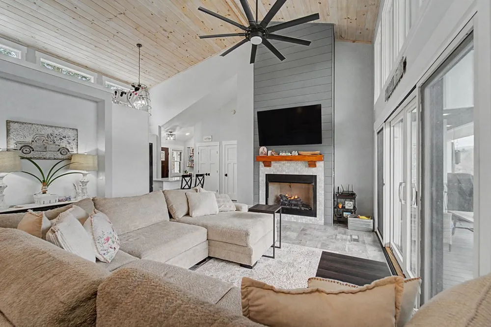 101 Mill Street Hayesville, NC 28904