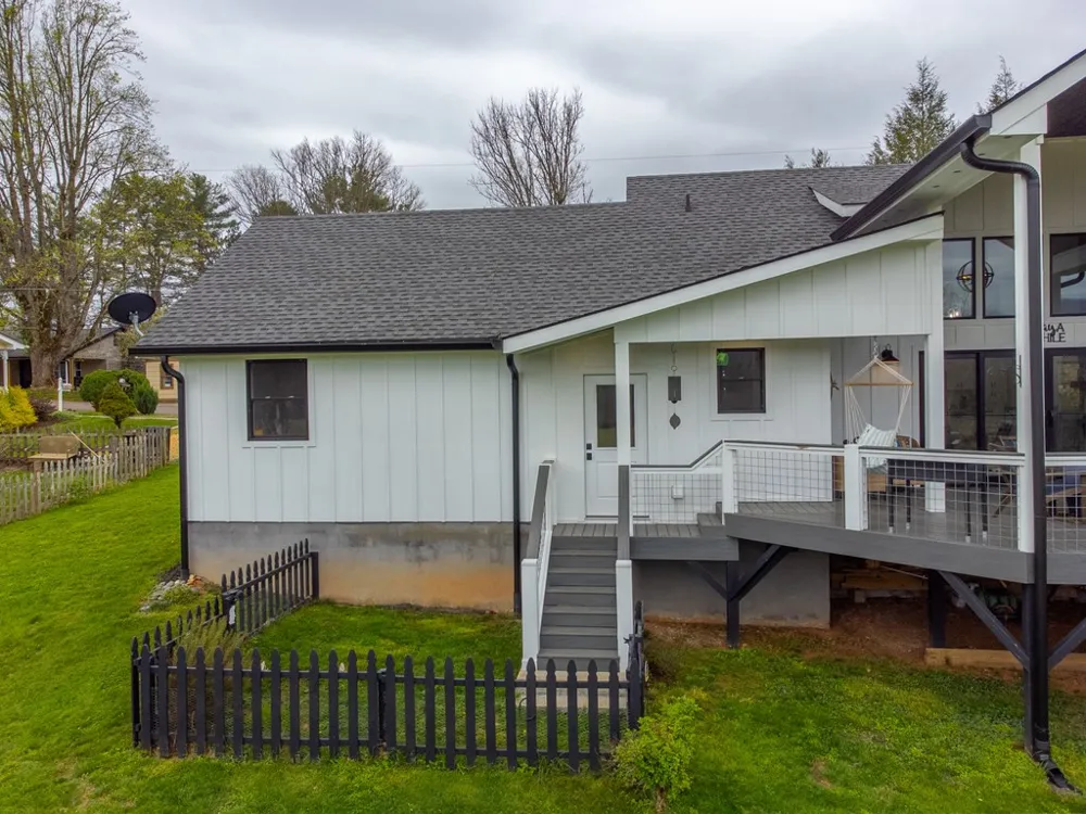 101 Mill Street Hayesville, NC 28904