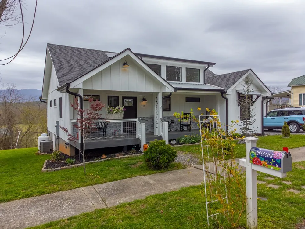 101 Mill Street Hayesville, NC 28904
