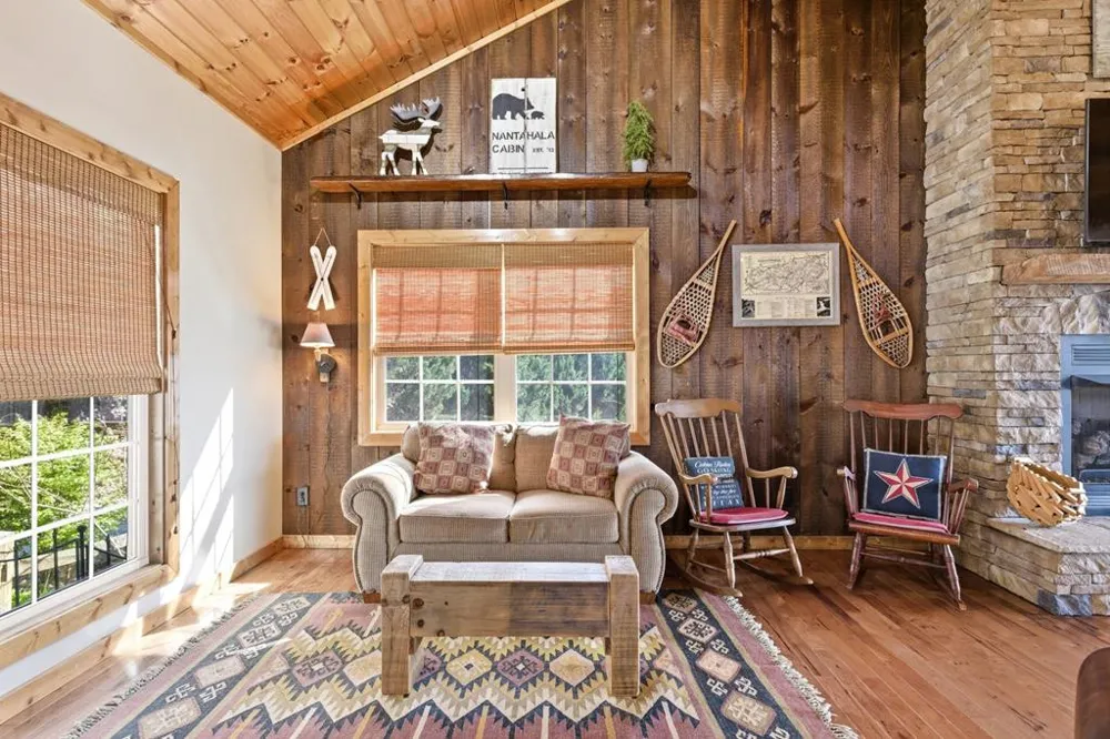 362 Nantahala Harbor Drive Topton, NC 28781