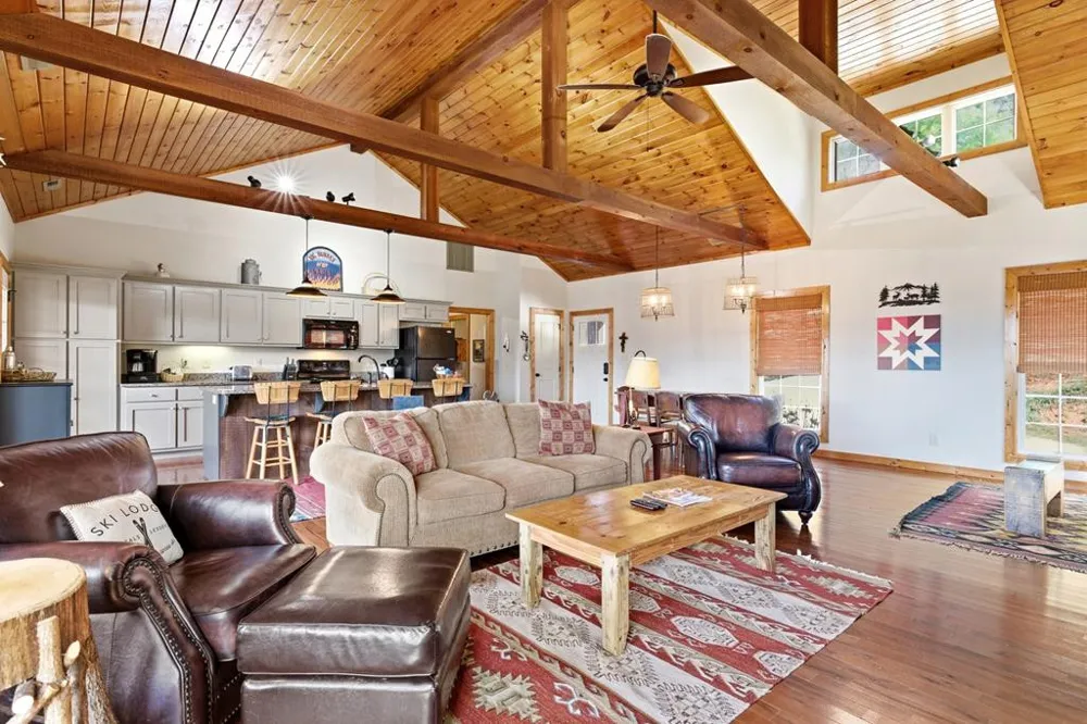 362 Nantahala Harbor Drive Topton, NC 28781