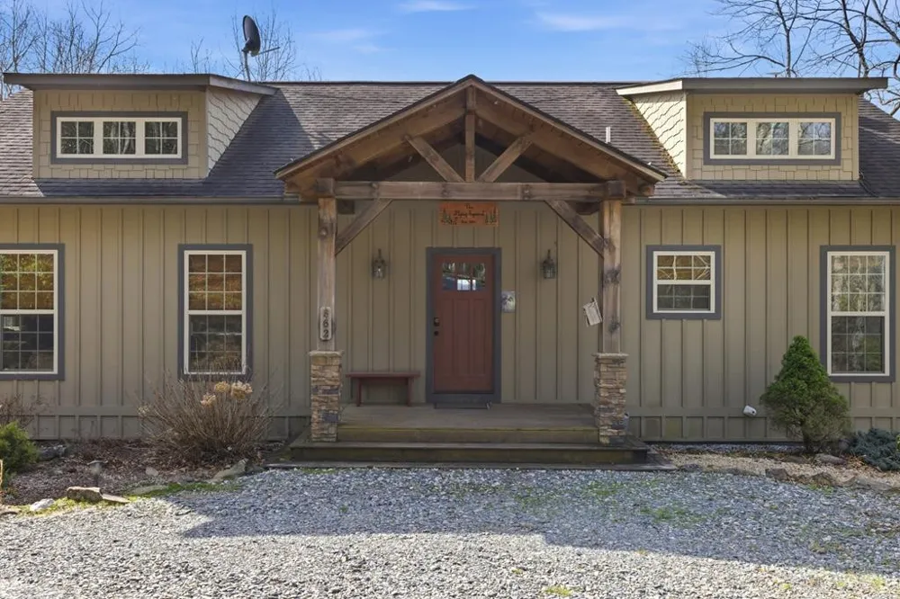 362 Nantahala Harbor Drive Topton, NC 28781