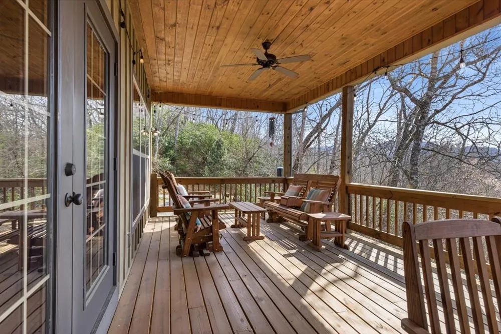 362 Nantahala Harbor Drive Topton, NC 28781