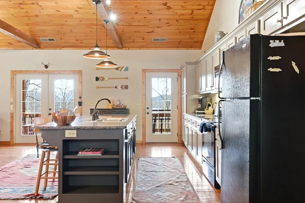 362 Nantahala Harbor Drive Topton, NC 28781
