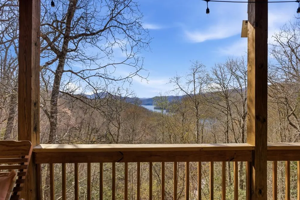 362 Nantahala Harbor Drive Topton, NC 28781