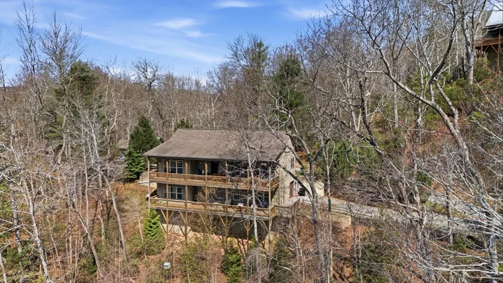 362 Nantahala Harbor Drive Topton, NC 28781