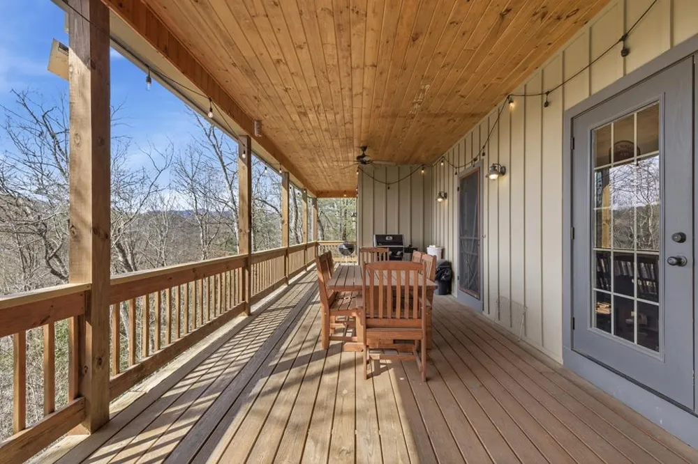 362 Nantahala Harbor Drive Topton, NC 28781