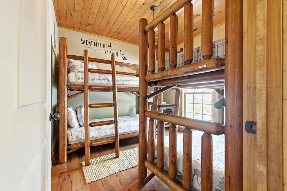 362 Nantahala Harbor Drive Topton, NC 28781