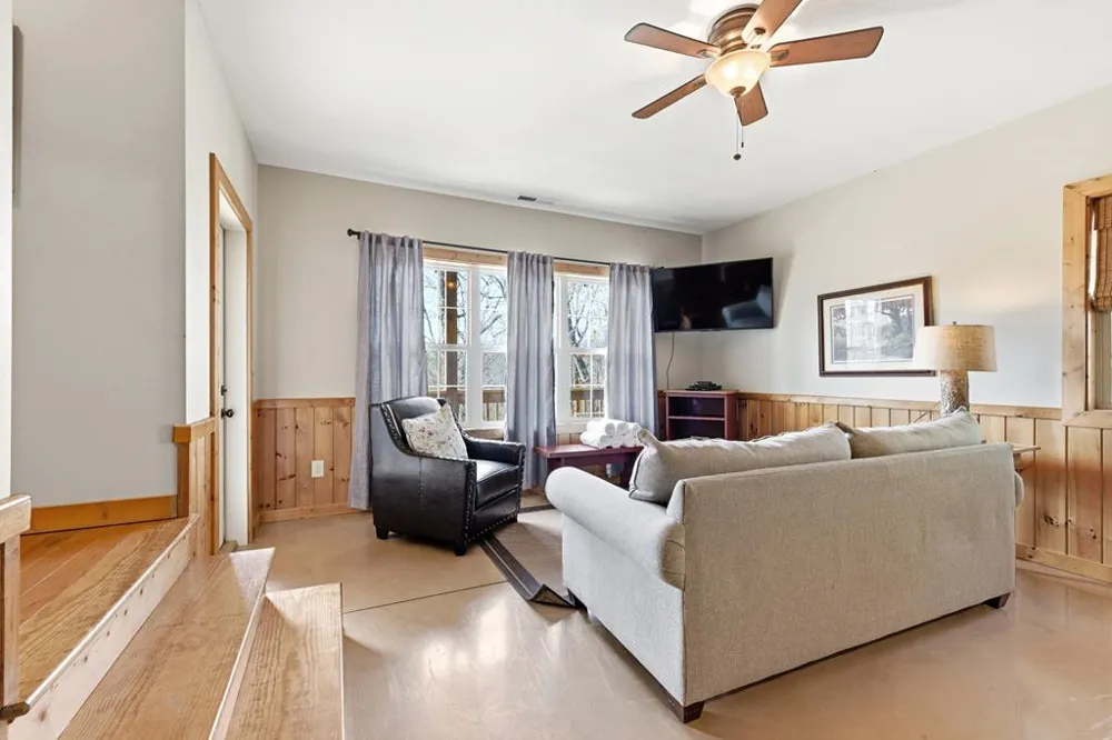 362 Nantahala Harbor Drive Topton, NC 28781