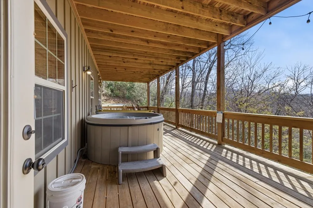 362 Nantahala Harbor Drive Topton, NC 28781
