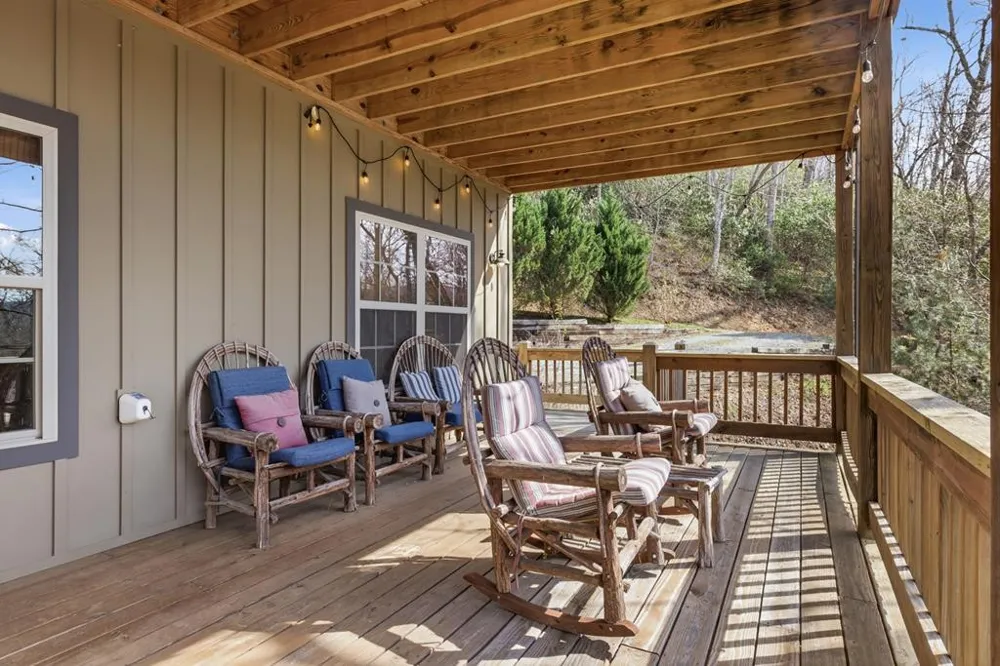 362 Nantahala Harbor Drive Topton, NC 28781
