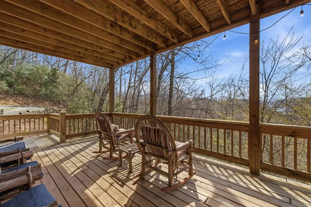 362 Nantahala Harbor Drive Topton, NC 28781