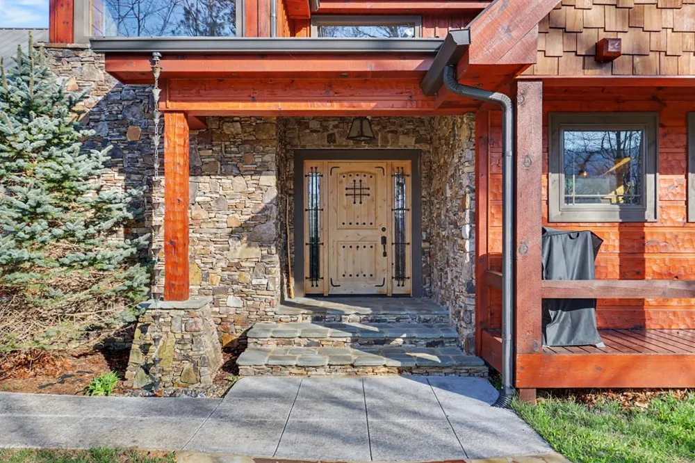 4760 Anderson Road Hiawassee, GA 30546