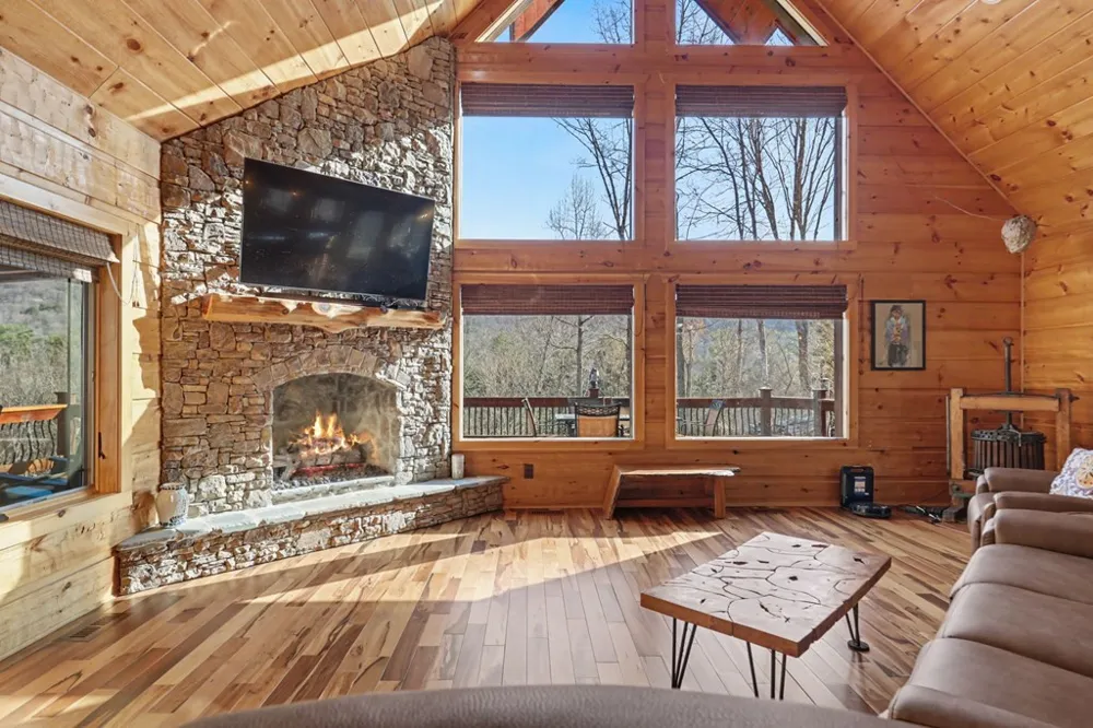 4760 Anderson Road Hiawassee, GA 30546