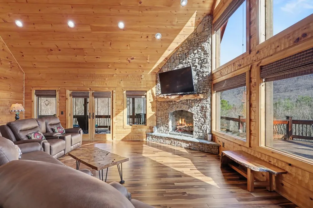 4760 Anderson Road Hiawassee, GA 30546