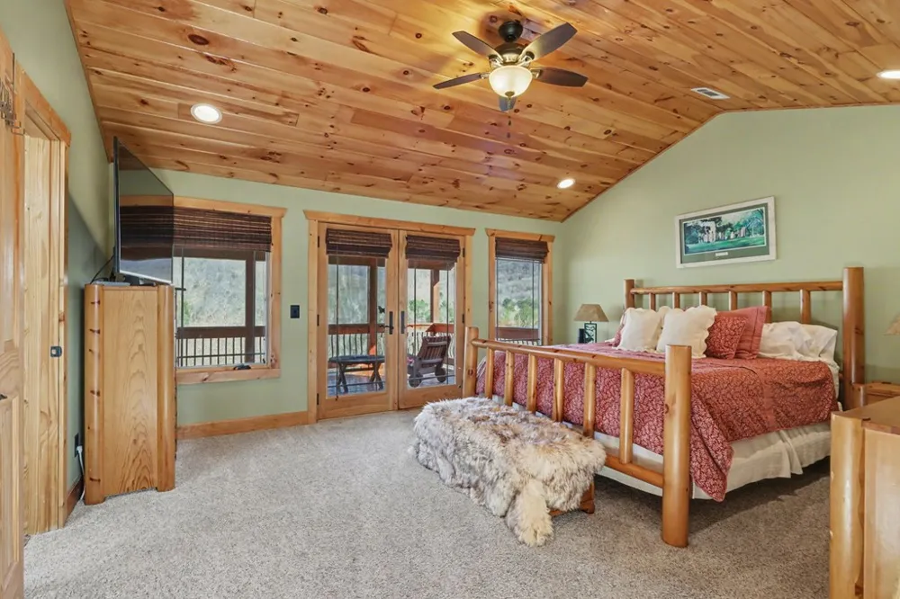 4760 Anderson Road Hiawassee, GA 30546