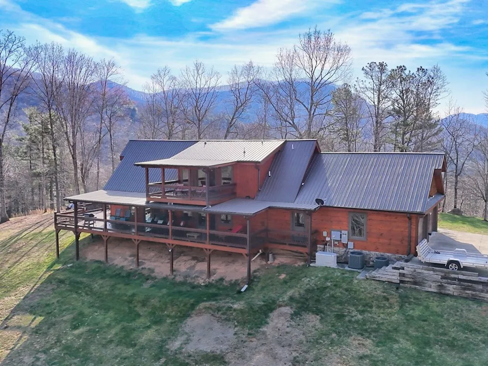 4760 Anderson Road Hiawassee, GA 30546