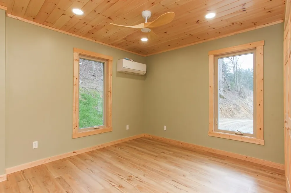 153 Betty Sue Deyton Road Robbinsville, NC 28771
