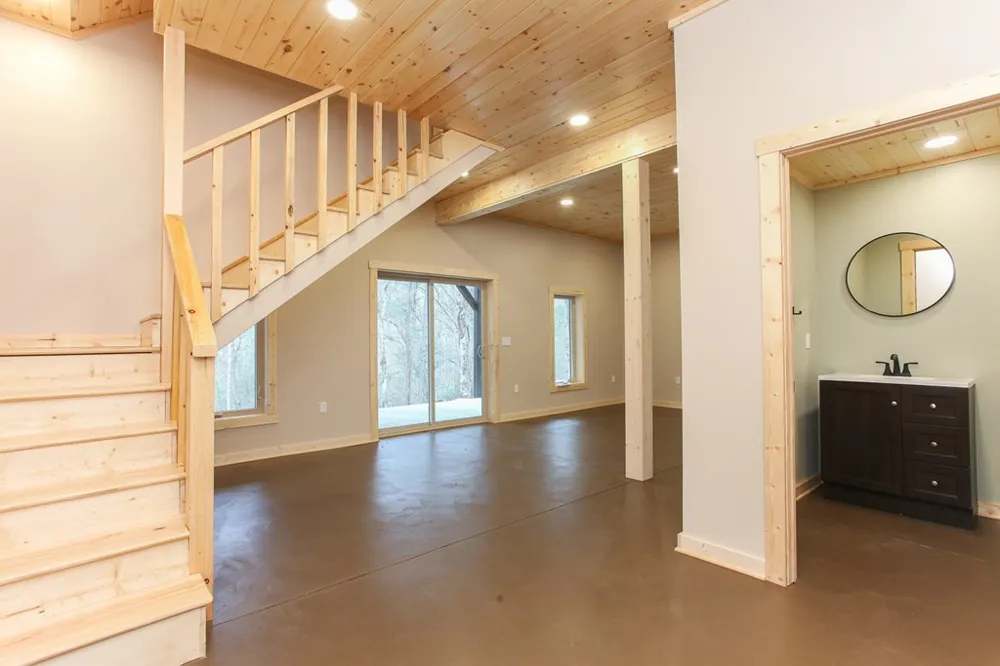 153 Betty Sue Deyton Road Robbinsville, NC 28771