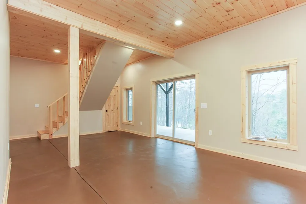 153 Betty Sue Deyton Road Robbinsville, NC 28771