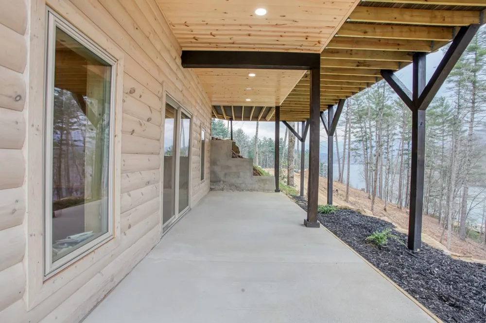 153 Betty Sue Deyton Road Robbinsville, NC 28771