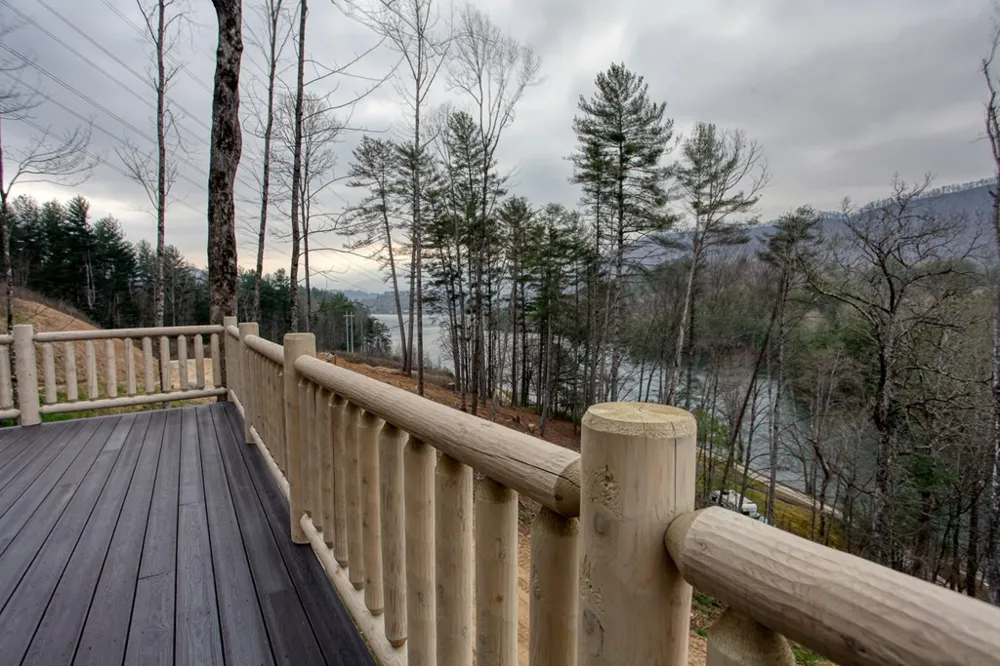153 Betty Sue Deyton Road Robbinsville, NC 28771