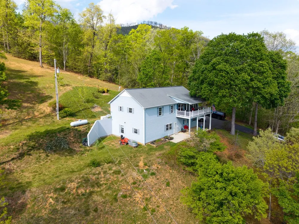 619 Pounding Mill Loop Hayesville, NC 28904