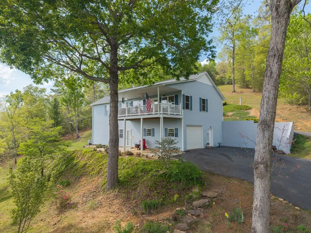 619 Pounding Mill Loop Hayesville, NC 28904