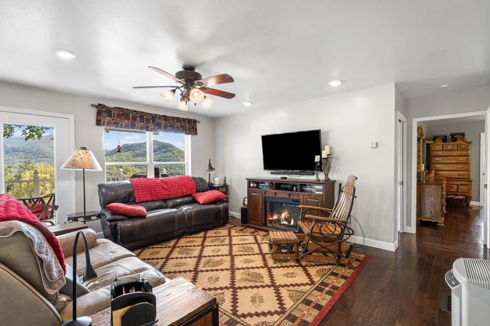 619 Pounding Mill Loop Hayesville, NC 28904