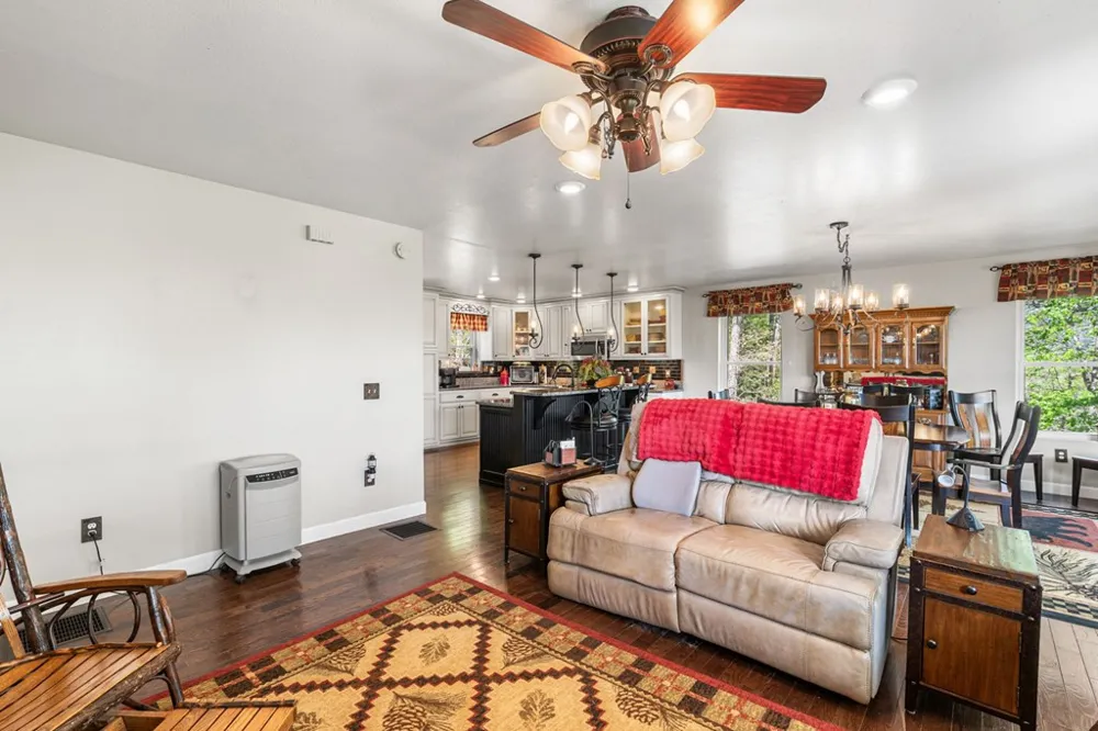 619 Pounding Mill Loop Hayesville, NC 28904