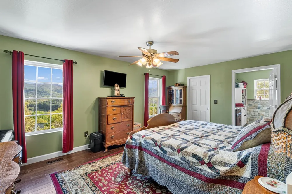 619 Pounding Mill Loop Hayesville, NC 28904