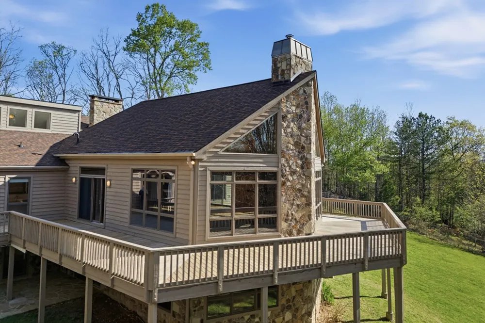 853 Caler Road Brasstown, NC 28902