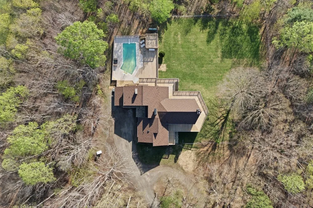853 Caler Road Brasstown, NC 28902