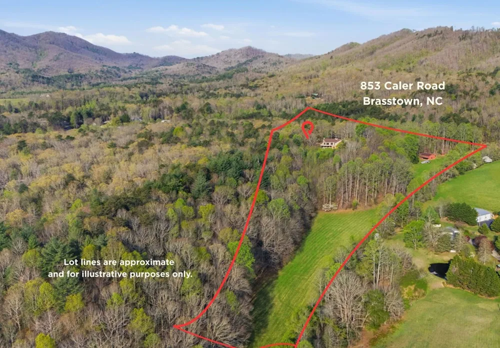 853 Caler Road Brasstown, NC 28902