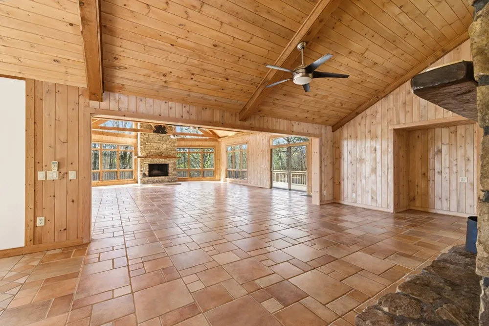 853 Caler Road Brasstown, NC 28902