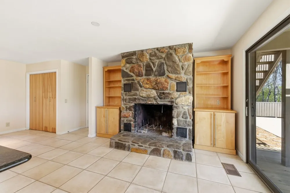 853 Caler Road Brasstown, NC 28902