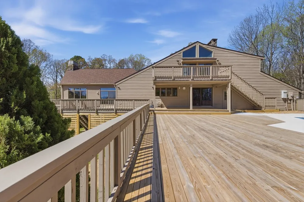 853 Caler Road Brasstown, NC 28902