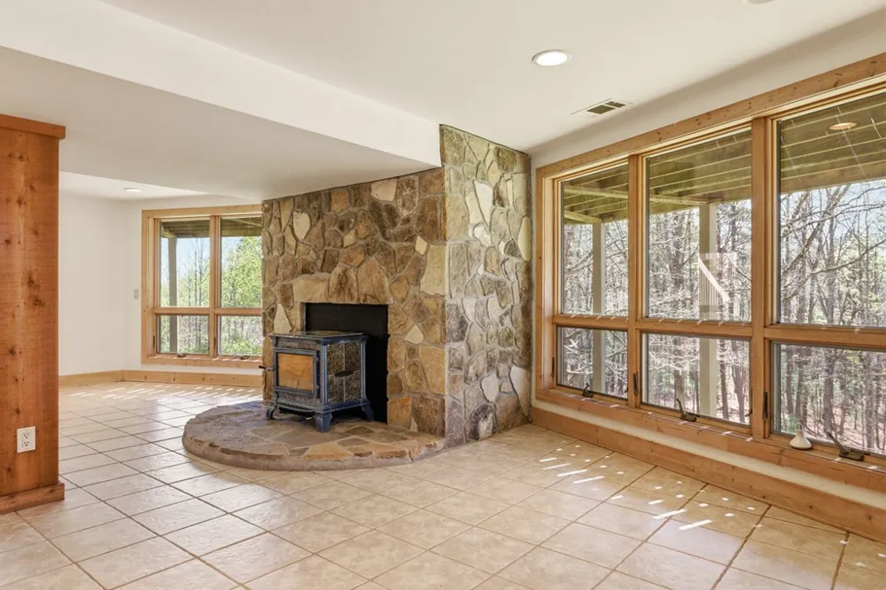 853 Caler Road Brasstown, NC 28902