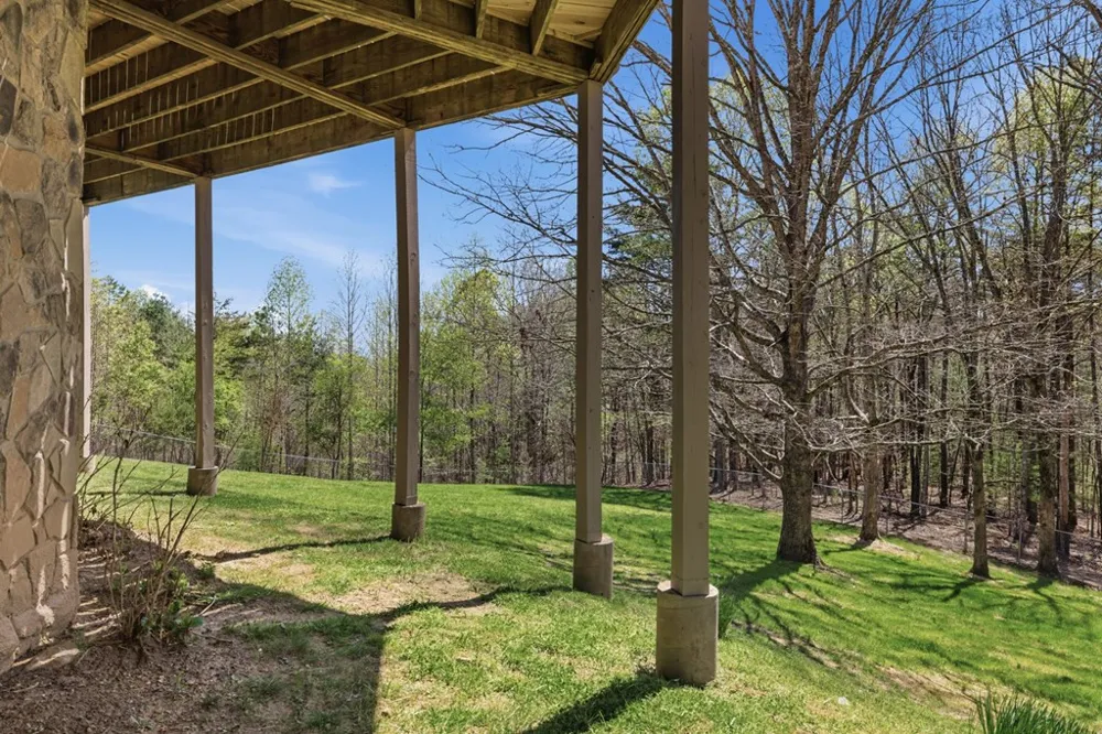 853 Caler Road Brasstown, NC 28902
