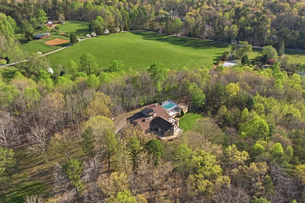 853 Caler Road Brasstown, NC 28902